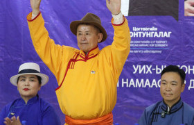 ХӨДӨЛМӨРЧ ХОТОН ТҮМЭНТЭЙГЭЭ УУЛЗЛАА
