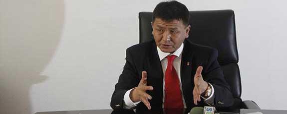 Орон нутгийн сонгуулийг хэтэрхий улстөржүүлж байна