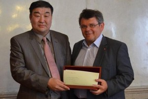 Эрчим хүчний сайд Вена хотод ажиллаж байна
