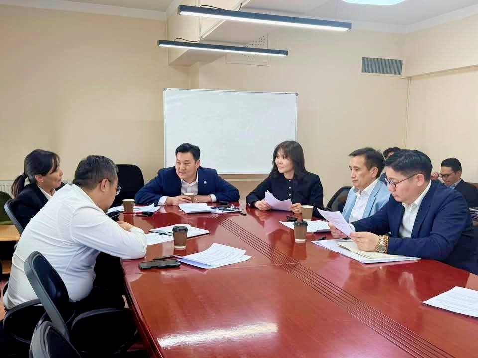 Сонгуулиа цахимаар өгөх боломжийг мэргэжилтнүүд эрэлхийлж эхэллээ