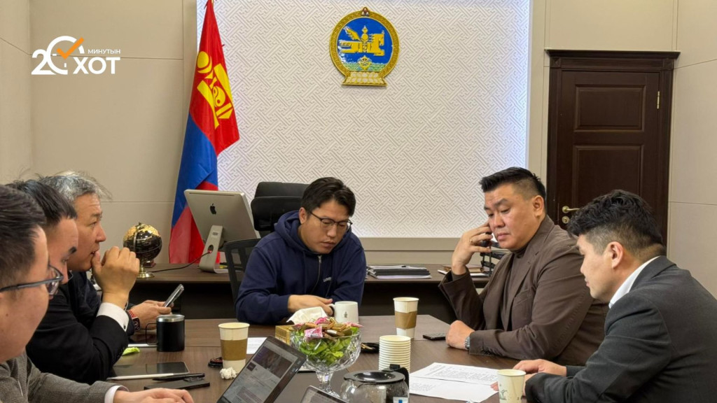 Төсөл хөтөлбөрийн явцын талаар мэдээлэл солилцлоо
