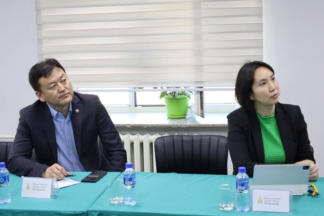 ХАА-н салбарт тулгамдаж буй хэд хэдэн асуудлуудад санал солилцлоо