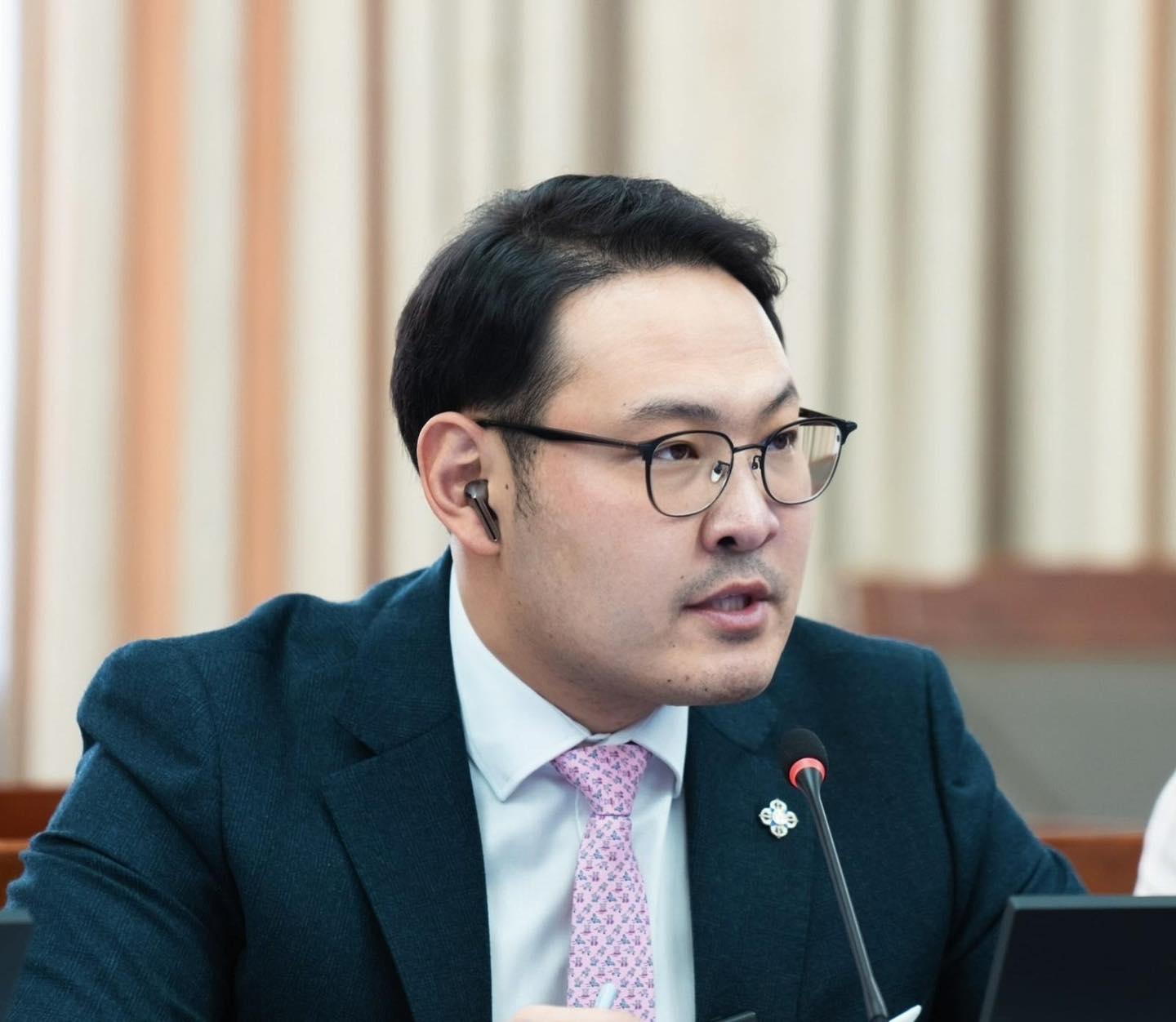 Хуулийн төсөл Эдийн засгийн байнгын хороогоор дэмжигдлээ