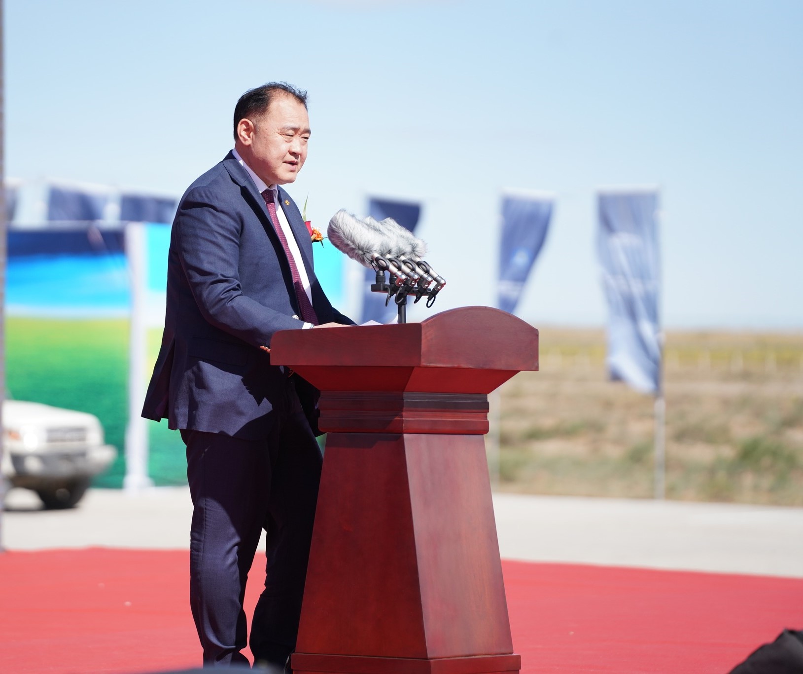 Л.Гантөмөр: Зам дагаж хөгжил ирдэг, төмөр зам дагаж эдийн засаг сэргэдэг