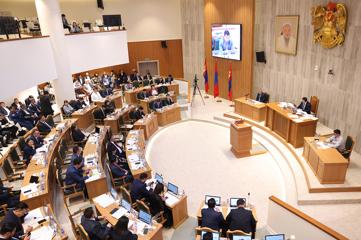 Нийслэлийн Засаг дарга болон Улаанбаатар хотын Захирагчийн 2024-2028 оны үйл ажиллагааны хөтөлбөрийг баталлаа